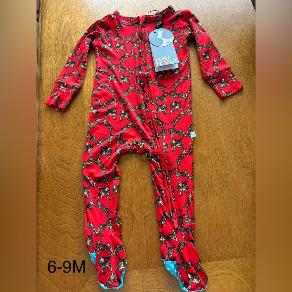NWT Posh Peanut x Alice & Olivia Bengal Footie